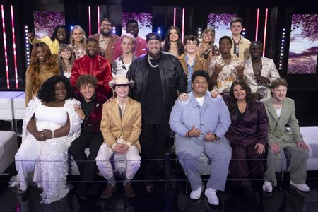 TOP: DESMOND ROBERTS, BREANNA NIX, CHÉ, CANAAN JAMES HILL, MATTIE PRUITT, DREW RYN, JOSH KING
MIDDLE: GABBY SAMONE, ZAYLIE WINDSOR, VICTOR SOLOMON, BAYLEE LITTRELL, JELLY ROLL, SLATER NALLEY, THUNDERSTORM ARTIS, JAMAL ROBERTS
BOTTOM: KOLBI, FILO, JOHN FOSTER, ISAIAH MISAILEGALU, AMANDA BARISE, OLIVIER