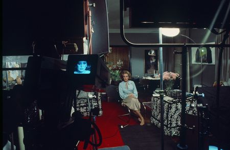 BARBARA WALTERS AND ABC CREW BEHIND-THE-SCENES
