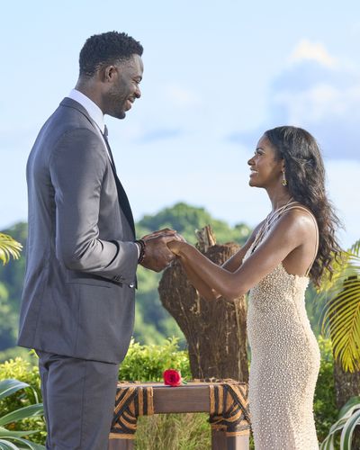 Charity Lawson & Dotun Olubeko - Bachelorette 20 - Discussion 169520_5408-400x0