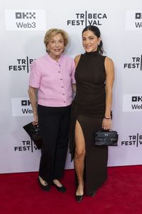 KIM MURSTEIN, GAIL MURSTEIN