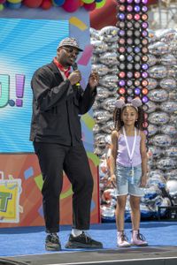 MARTELLUS BENNETT, JETT BENNETT