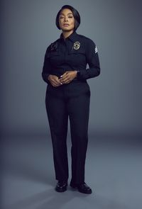 Bio profile offAngela Bassett