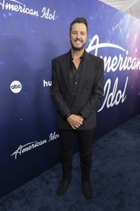 LUKE BRYAN