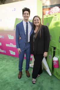 MILO MANHEIM, CAMRYN MANHEIM