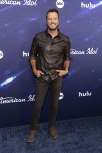 LUKE BRYAN
