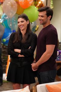 AMANDA SETTON, JOSH SWICKARD