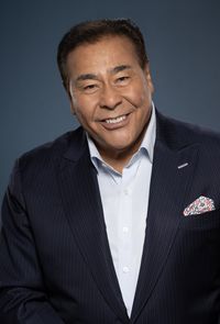 Bio profile offJohn Quiñones