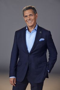 DANIEL LUBETZKY