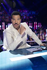 LIONEL RICHIE