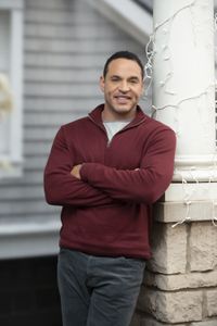 DANIEL SUNJATA