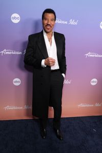 LIONEL RICHIE