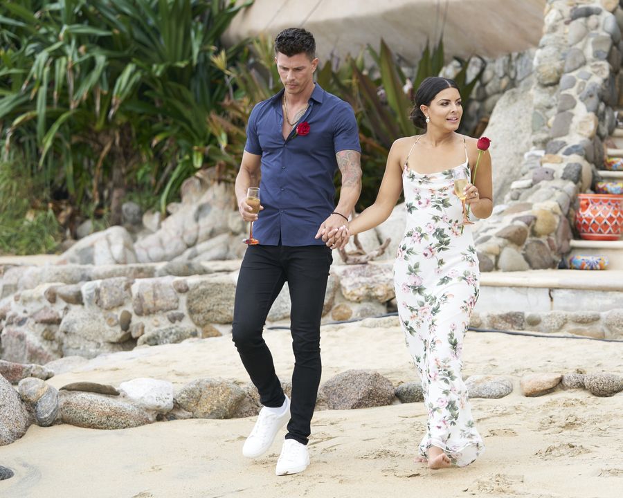 BachelorInParadise - Kenny Braasch & Mari Pepin-Solis - Bachelor in Paradise 7 - Discussion 157100_3845-900x0