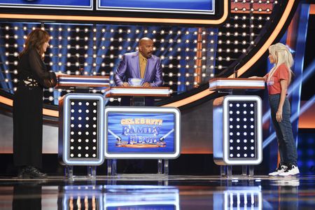 KATHY NAJIMY, STEVE HARVEY, KRISTIN CHENOWETH