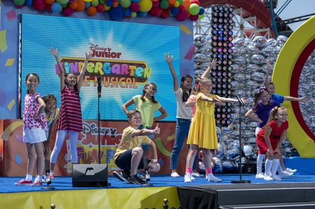 DISNEY JUNIOR FUN FEST