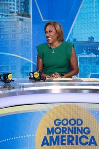 ROBIN ROBERTS