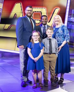 DOUG DECOURSEY, ALFONSO RIBEIRO, BETH DECOURSEY , STELLA DECOURSEY, JAMESON DECOURSEY