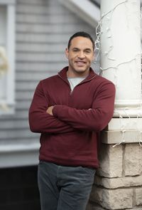 Bio profile offDaniel Sunjata