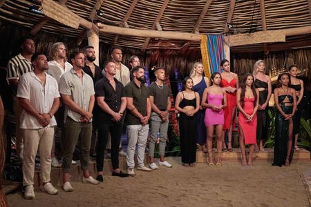 BACHELOR IN PARADISE