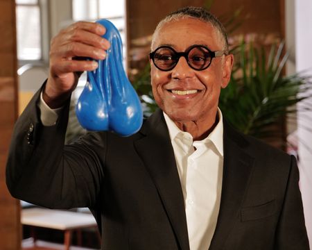 GIANCARLO ESPOSITO
