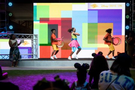 ESSENCE FESTIVAL