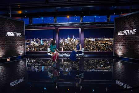 Juju Chang, Elizabeth Banks   
