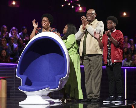 MENISSAH BIGSBY, TUNETTE POWELL, JOE, JJ