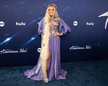 CARRIE UNDERWOOD