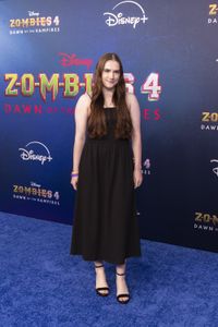 CHLOE KLEINER