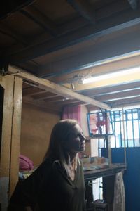Mariana van Zeller discusses sextortion in a jail in Bulacan. (National Geographic for Disney)