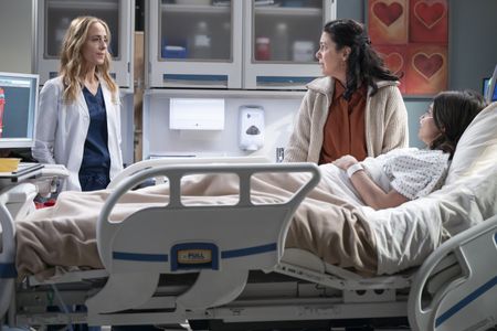 KIM RAVER, JACQUELINE MAZARELLA, FLORIANA LIMA