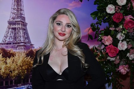 CAROLINE RENNER