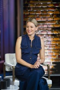 Elizabeth Banks
