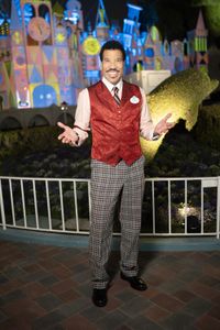 LIONEL RICHIE