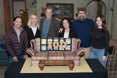 LAURIE METCALF, LECY GORANSON, JOHN GOODMAN, SARA GILBERT, JAY R. FERGUSON, EMMA KENNEY