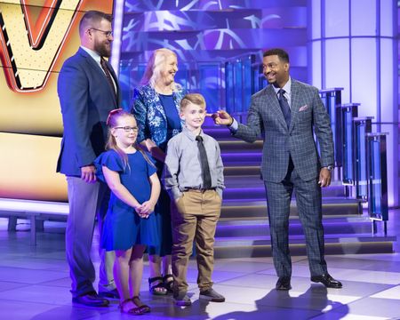 DOUG DECOURSEY, BETH DECOURSEY , STELLA DECOURSEY, JAMESON DECOURSEY, ALFONSO RIBEIRO
