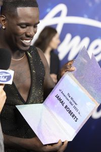 JAMAL ROBERTS