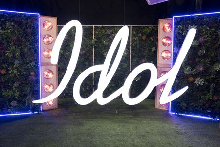 AMERICAN IDOL