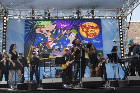 PHINEAS AND FERB
