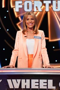 VANNA WHITE