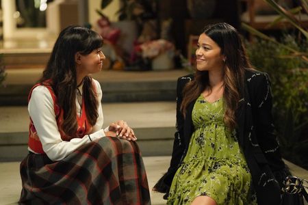 HANNAH SIMONE, GINA RODRIGUEZ