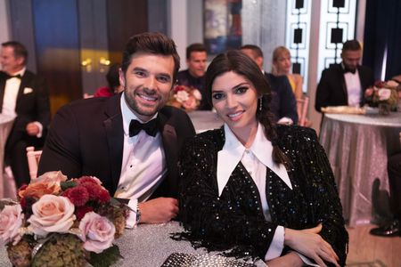 JOSH SWICKARD, AMANDA SETTON