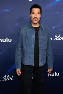 LIONEL RICHIE
