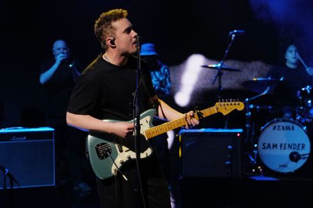 SAM FENDER