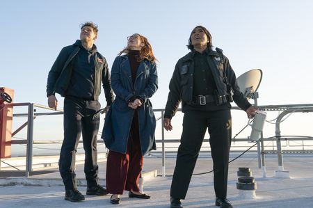 OLIVER STARK, BRIDGET REGAN, ANGELA BASSETT
