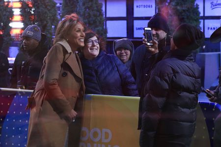 ROBIN ROBERTS
