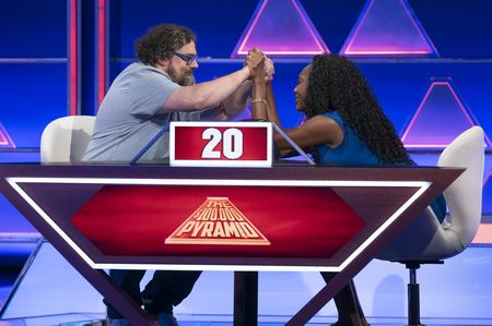 BOBBY MOYNIHAN, JOY HARTMANN