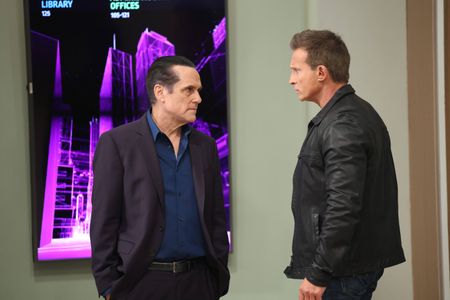 MAURICE BENARD, STEVE BURTON