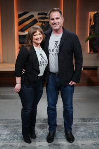 KIRSTEN MAITLAND, FRED SWAR