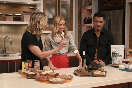 MELINA JAMPOLIS, KELLY RIPA, MARK CONSUELOS