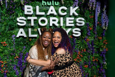 ERIKA ALEXANDER, KIM COLES